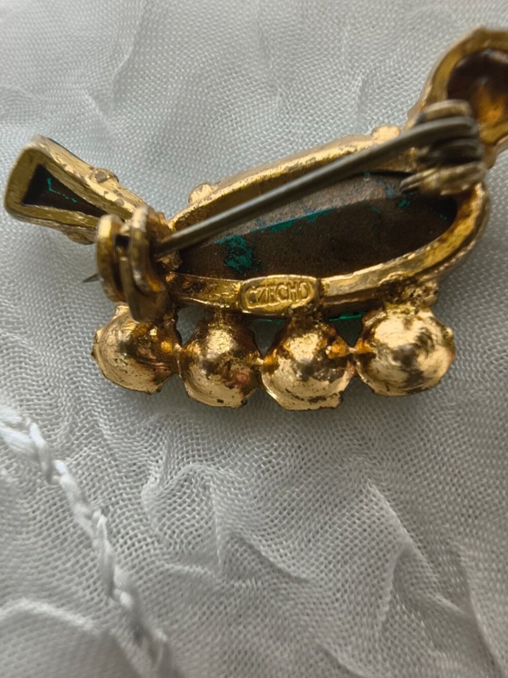 Vintage Signed CZCHO Green Duck Rhinestone Brooch With Glass Cabochon 1.25" - Picture 6 of 6